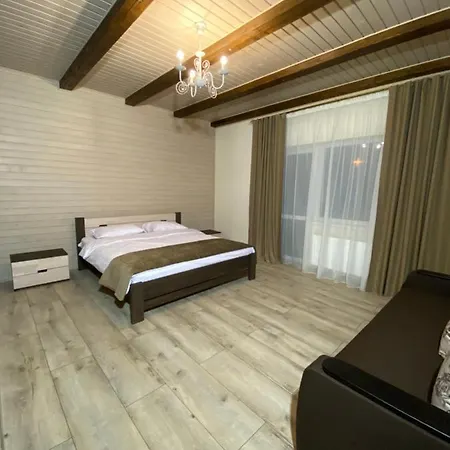 солодкий гранат 3*