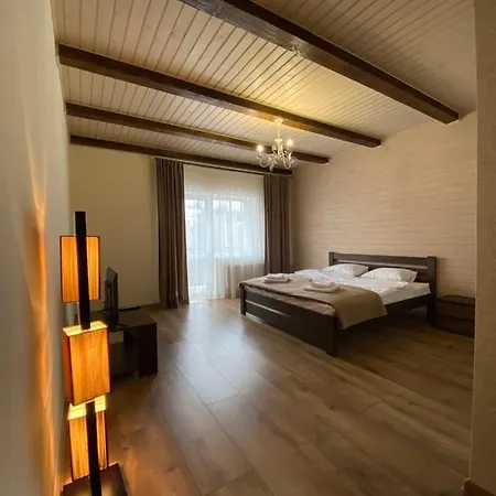 солодкий гранат Guest house Slavske