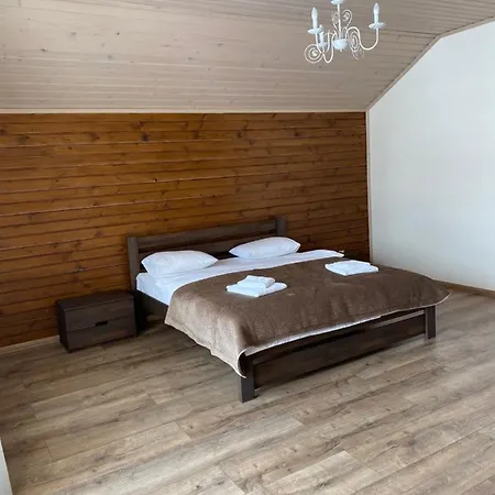 Guest house солодкий гранат Slavske