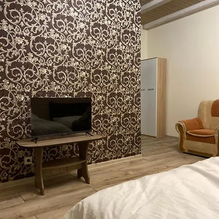 солодкий гранат 3*